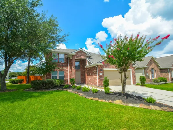 15103 Silhouette Ridge Drive, Humble, TX 77396