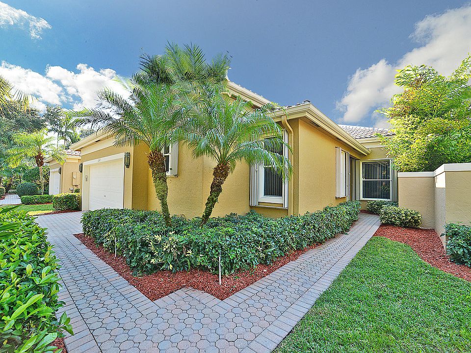 Home For Sale In Broken Sound Country Club