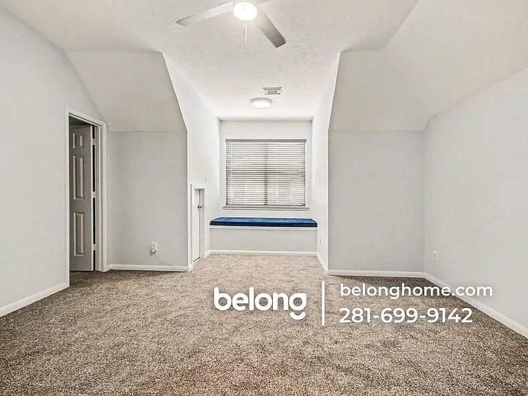2855 Everett Dr — Photo 17