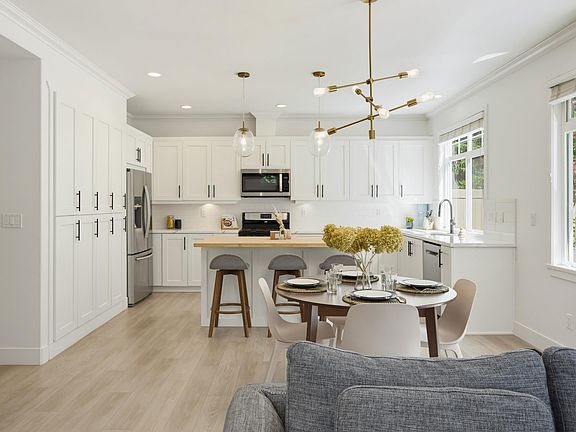 5th image of 15454 32nd Ave #21