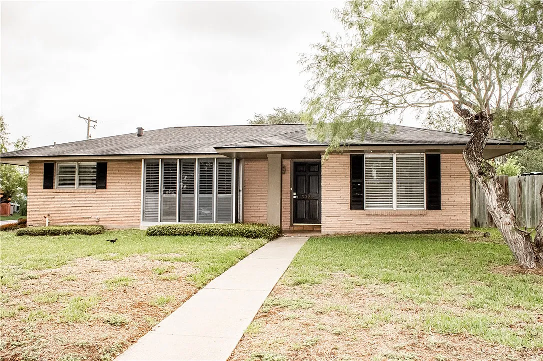 3 bed, 2.0 bath, 1547 sqft, $2,195 — Photo 1