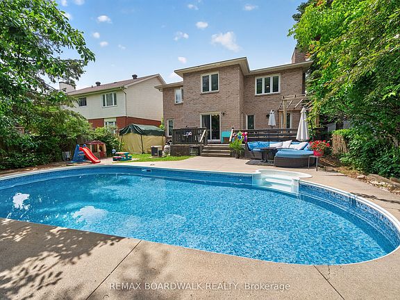 3rd image of 86 Vanstone Dr