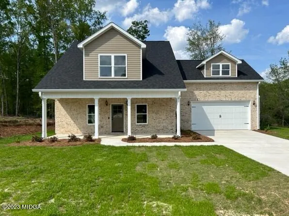 317 Willow Cove Ct, Lizella, GA 31052