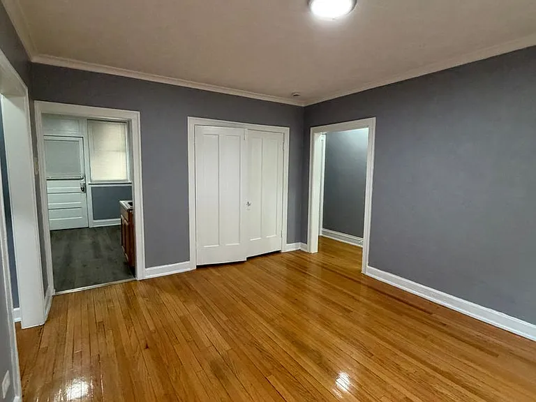 7705 S Laflin St — Photo 11