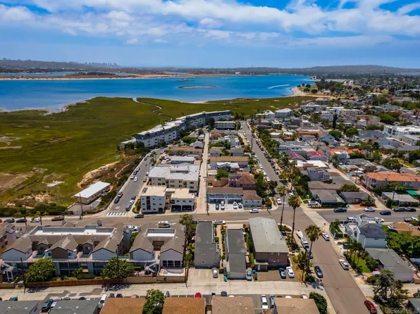 2018 Pacific Beach Dr APT 5, San Diego, CA 92109