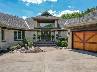 6301 Riverglen Rd, Ozark, MO 65721