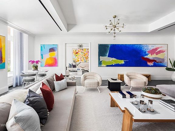2nd image of 1010 Park Ave #6/7