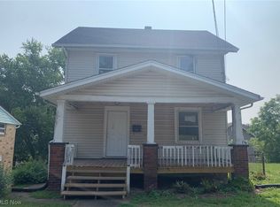 1622 Saint Elmo Ave NE, Canton, OH