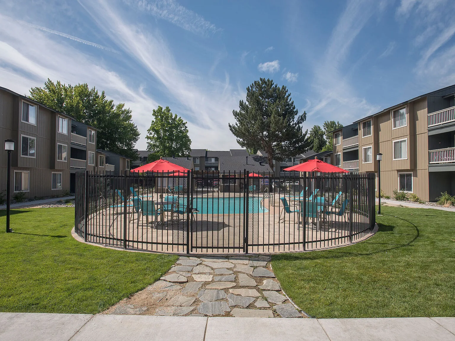 Keyway Apartments — Photo 3