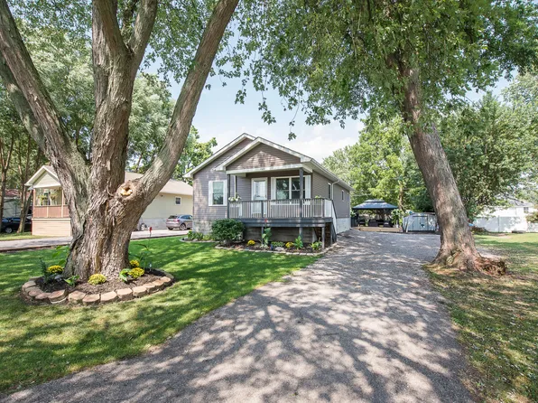 3323 4th St, Monroe, MI 48162