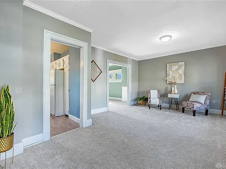4 bed, 2.5 bath, 1461 sqft, $1,350 — Photo 4