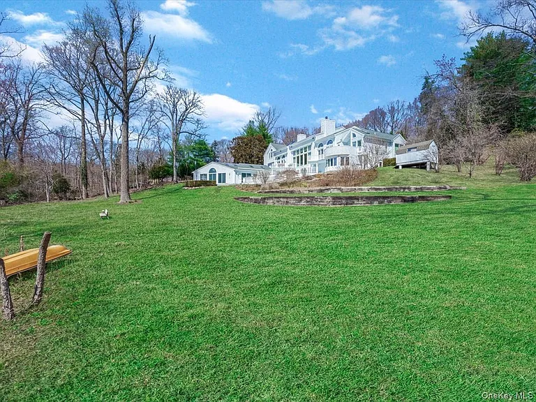 19 Mallard Dr — Photo 36