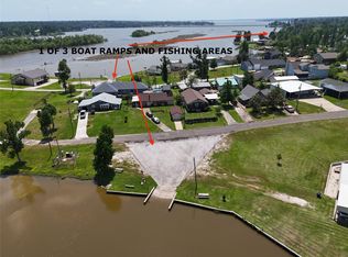 646 Yaupon Cove Dr, Onalaska, TX 77360