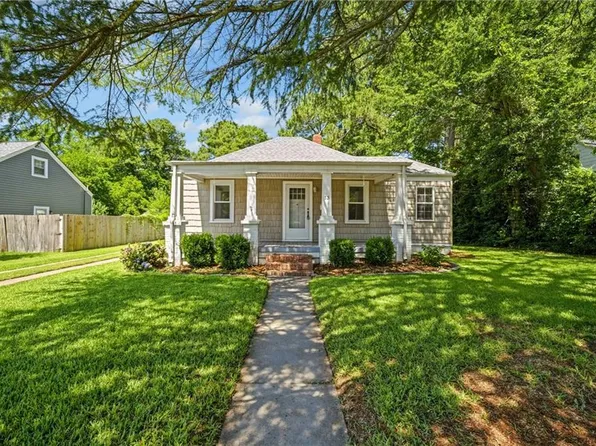 13 California Ave, Portsmouth, VA 23701