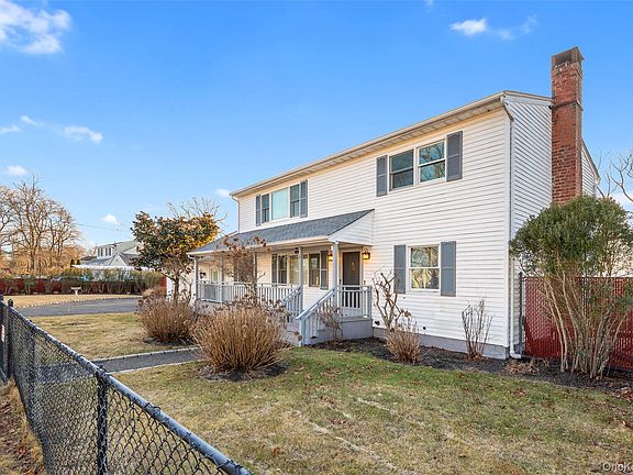 5th image of 8 George Drive