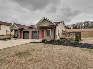 1686 McCleary Bend Rd, Sevierville, TN 37876