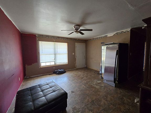 5th image of 328 E Georgia St