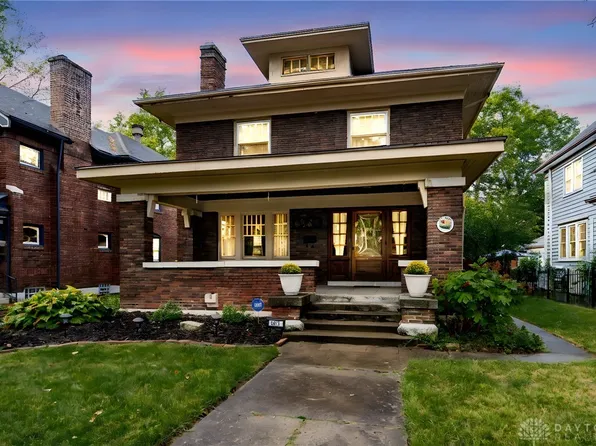 631 Belmonte Park N, Dayton, OH 45405