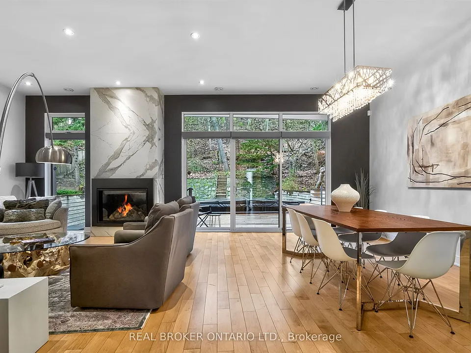 88 Kingsway Way