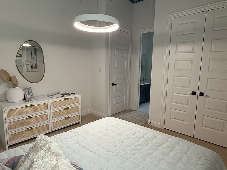 4916 Dickens Landing Dr — Photo 17