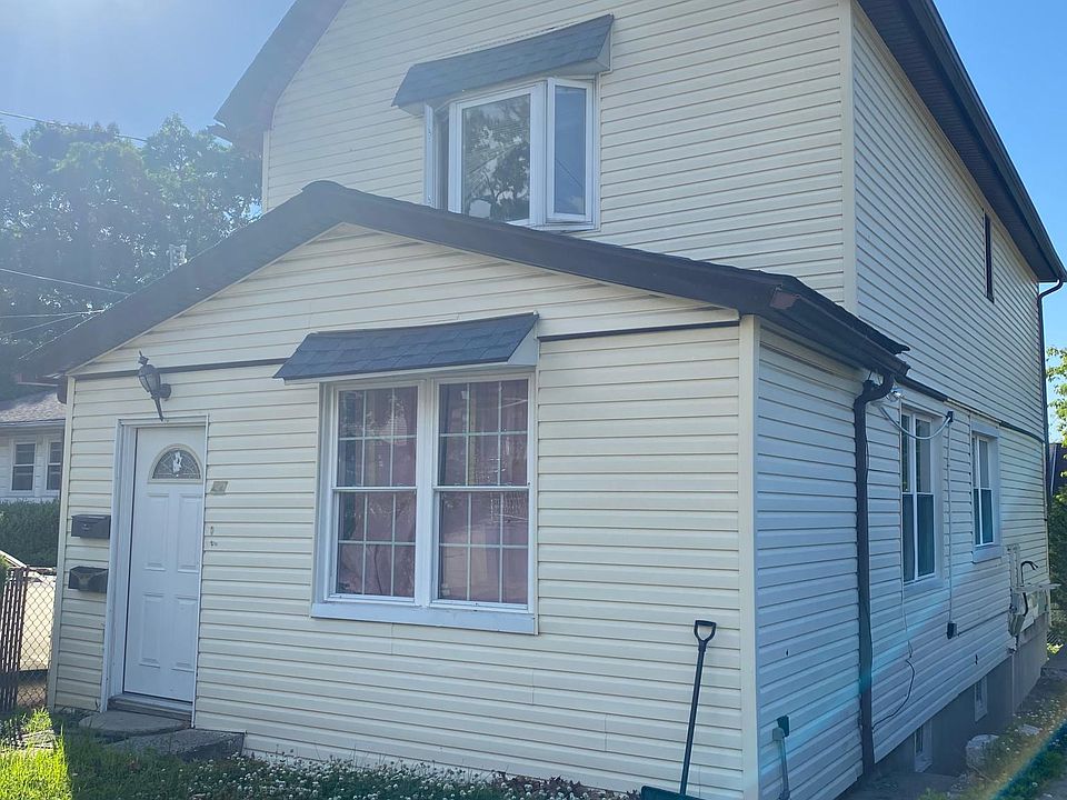 1st image of 44 Arthur Ave Floor 2