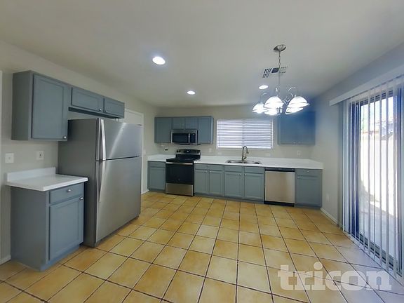 4th image of 3275 S Conestoga Rd