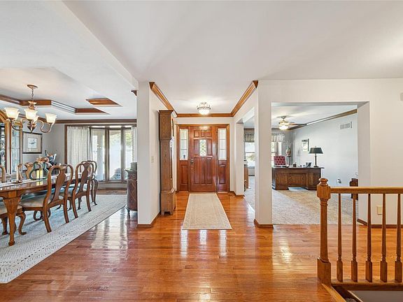 4th image of 5811 Cabot Cove Ct