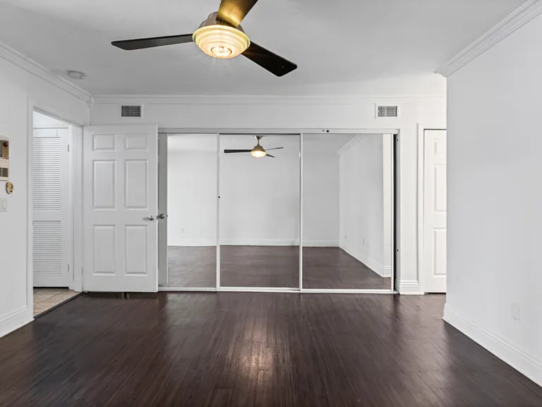 2257 Worden St #3 — Photo 7