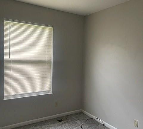 5th image of 2634 Firtree Ct