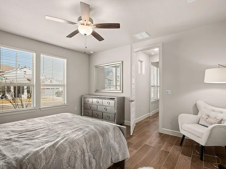 8301 Orizzonte St — Photo 13