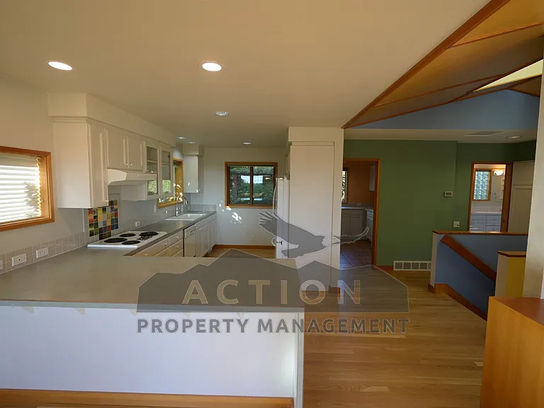 23 Karie Ct — Photo 16