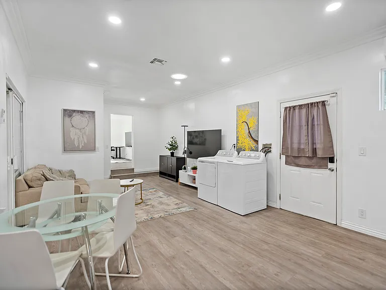 1832 S White Ave #B — Photo 2