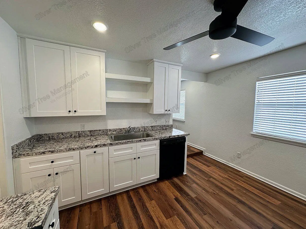 1 bed, 1.0 bath, 900 sqft, $1,250 — Photo 4