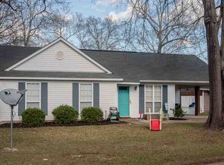 1640 Ravenwood Ln, Pearl, MS 39208