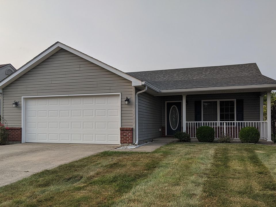 1320 Charlotte Way (Southern Trace) Shelbyville, IN