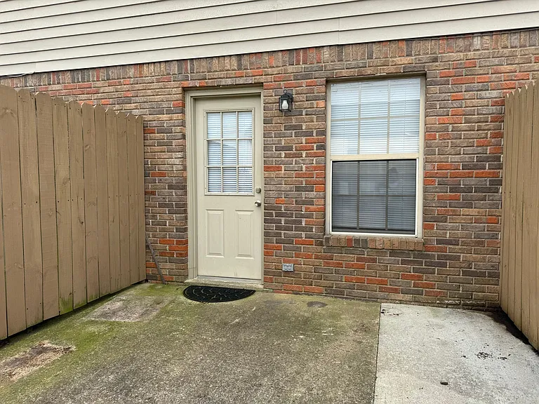 2453 W Wilson Rd #6 — Photo 20