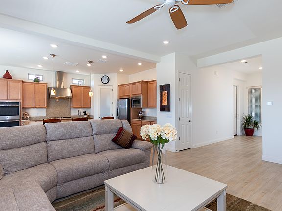 3rd image of 6705 W Red Hawk Pl