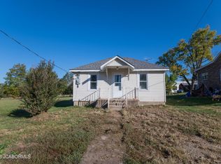 104 W 1st St, Belle, MO 65013