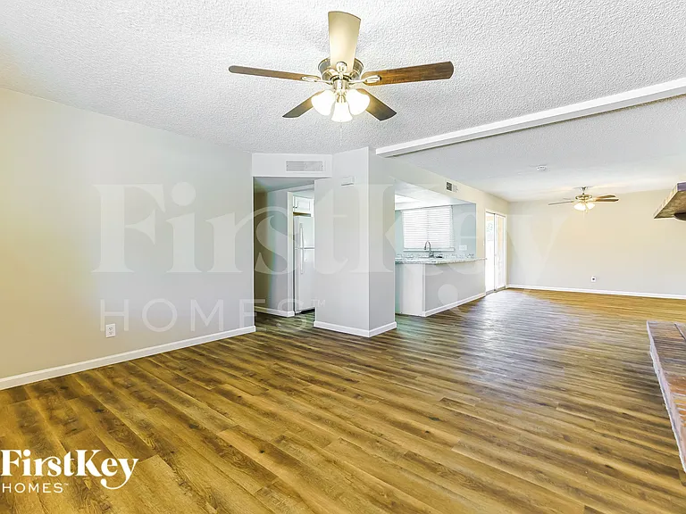 171 W Jasper Dr — Photo 6