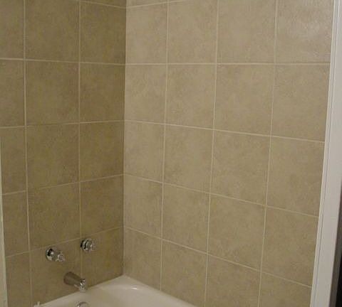 4th image of 1657 Neihart Ave
