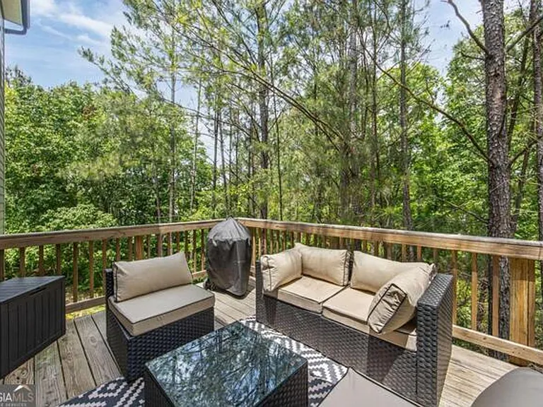 1253 Richmond Ct SE — Photo 35