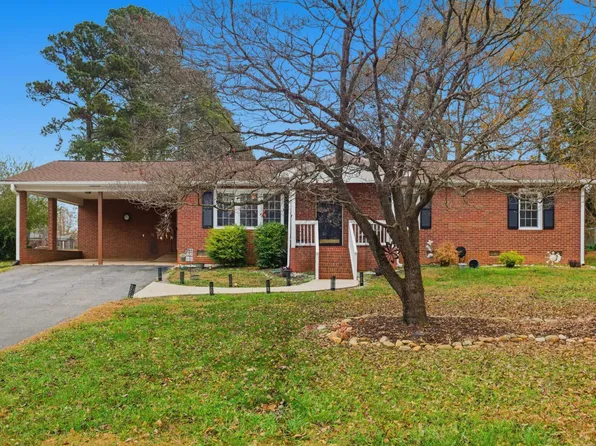 118 Cypress Dr, Inman, SC 29349