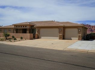 3684 W Sagebrush Dr, Santa Clara, UT 84765