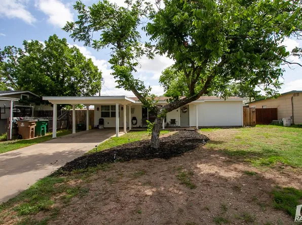 3122 N Oakes St, San Angelo, TX 76903