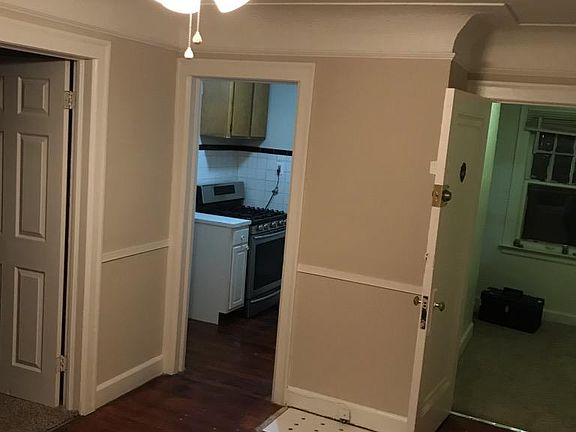 2nd image of 1316 Lafayette Blvd APT 3