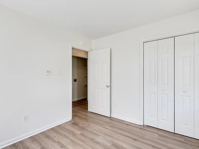 1600 Pollock St #B — Photo 21