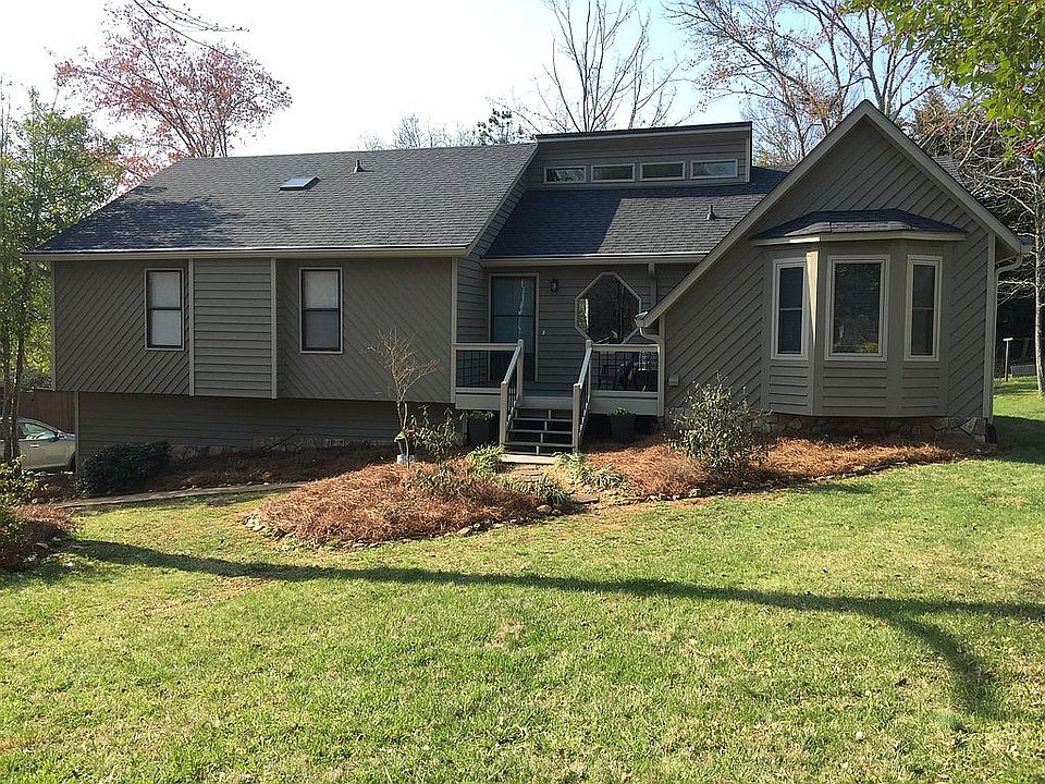 1st image of 2693 Forest Way NE