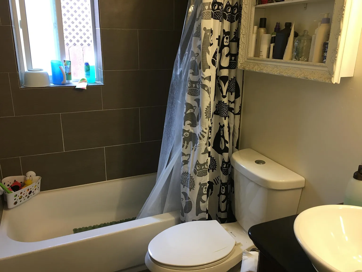 2 bed, 1100 sqft, $3,750 — Photo 2