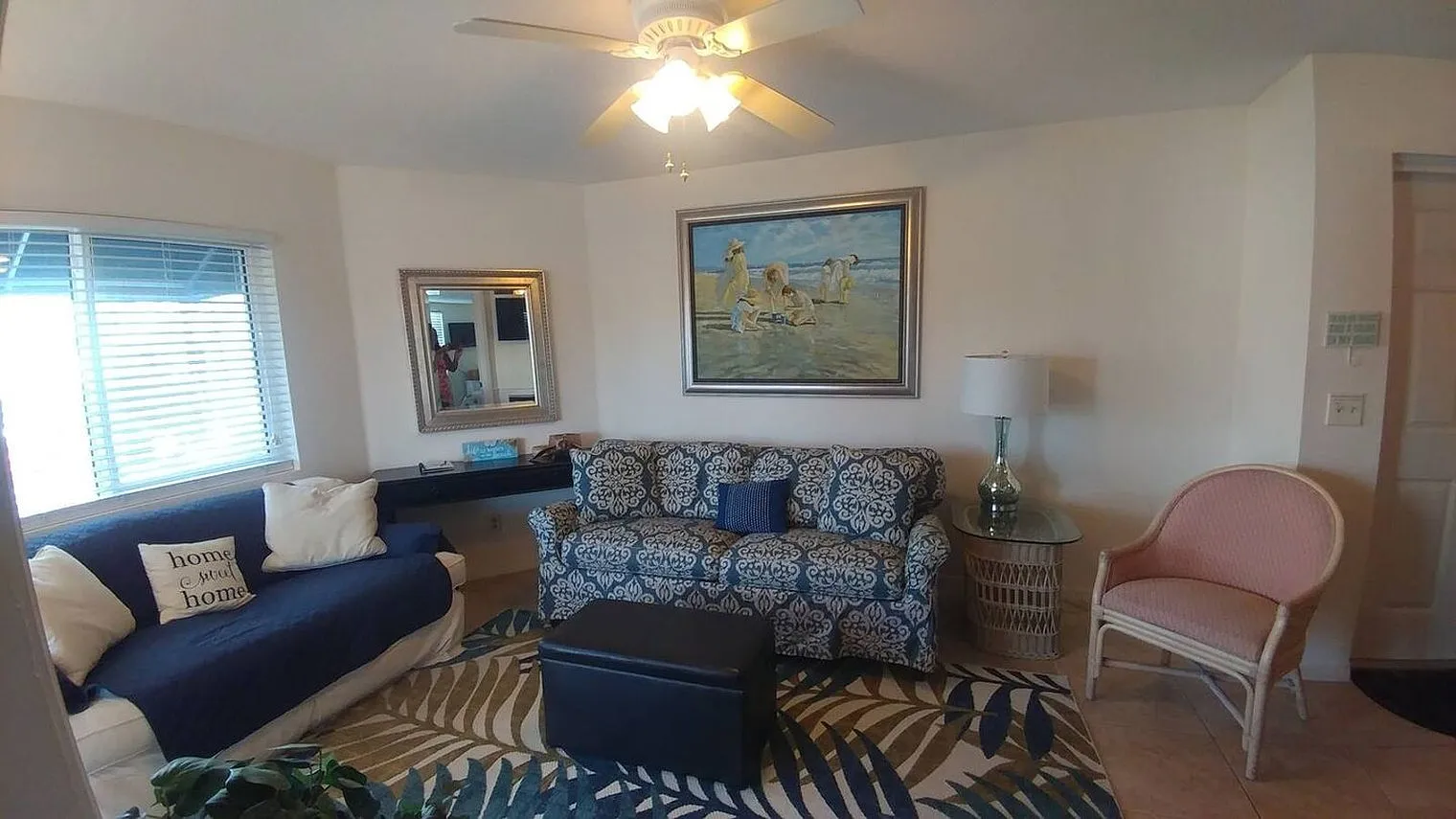 1 bed, 1.0 bath, 742 sqft, $4,307 — Photo 3