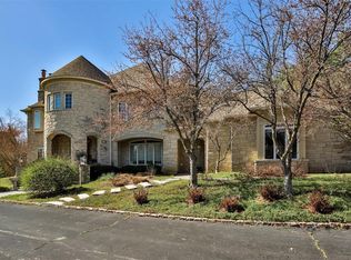 325 Conway Hill Rd, Saint Louis, MO 63141